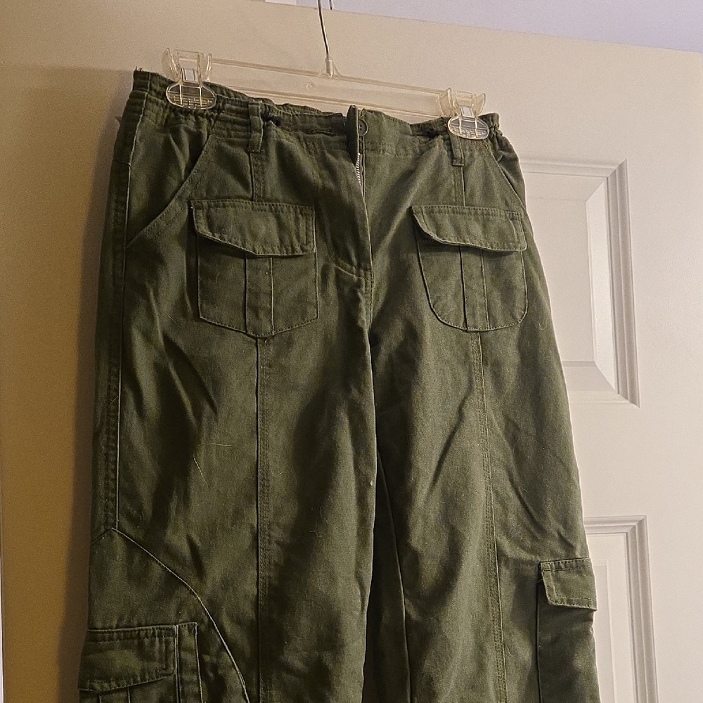 Brandy Melville Olive GREEN 💚 Cargo Pants One Size XS Small So Cute! 🍒✨💚